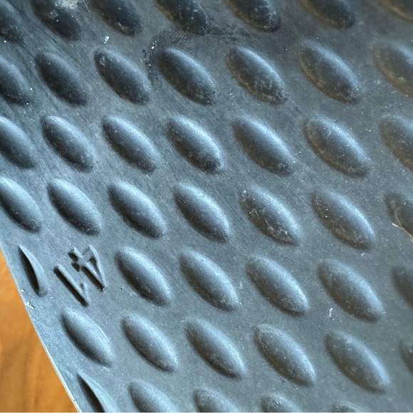 Beautiful Black ECCO perfect brand sneakers size 41 - Picture 7 of 8